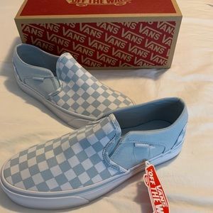 BRAND NEW CHECKERED VANS